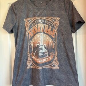 Women’s tshirt